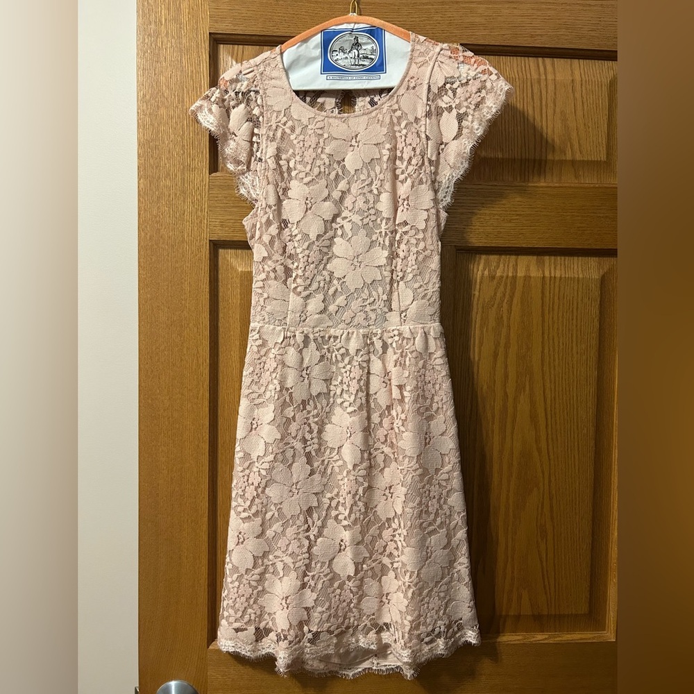 Pink BCBG size 6 good condition cocktail dress